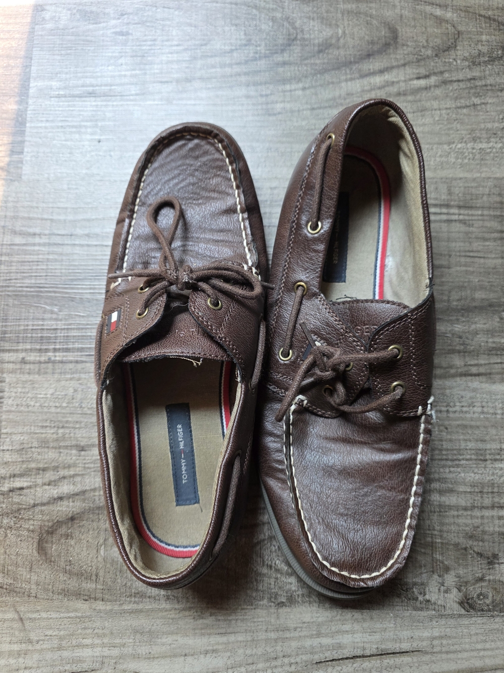 Tommy Hilfiger Men's Brown Leather Moc Toe Boat Shoes